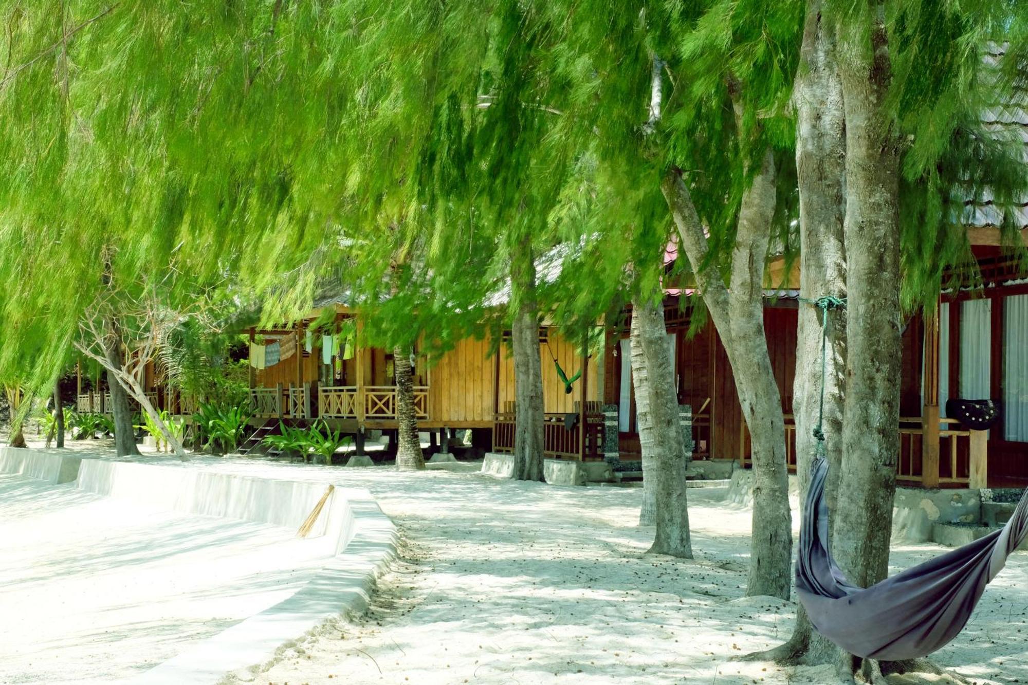 Angkayo Bolilanga Island Resort - Togean Island מראה חיצוני תמונה