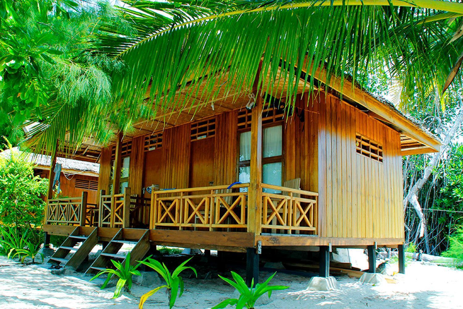 Angkayo Bolilanga Island Resort - Togean Island מראה חיצוני תמונה